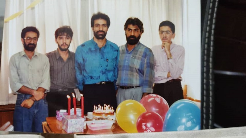 قیصر و کارخانه هنرمندسازی قیصر و کارخانه هنرمندسازی