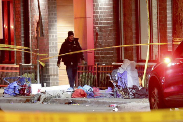 رژه مرگ / فیل در جاده (گزارش تصویری) رژه مرگ / فیل در جاده (گزارش تصویری)