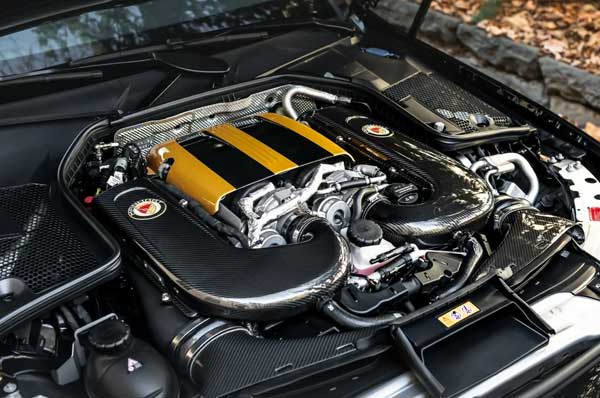 منهارت CR 700 واگن، یک مرسدس C63 S با ابهت (+عکس)