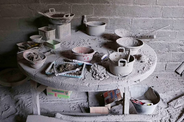 آتشفشانی که خاکستر مرگ بر سر مردم ریخت (تصاویر)