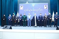 خدمت به مردم یکی از بزرگترین مصادیق عمل صالح و عبادت پروردگار است