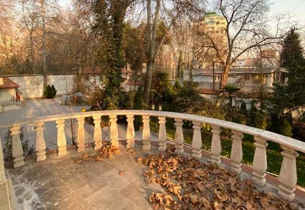 خانه ۱۵ میلیون دلاری در تهران (+عکس)