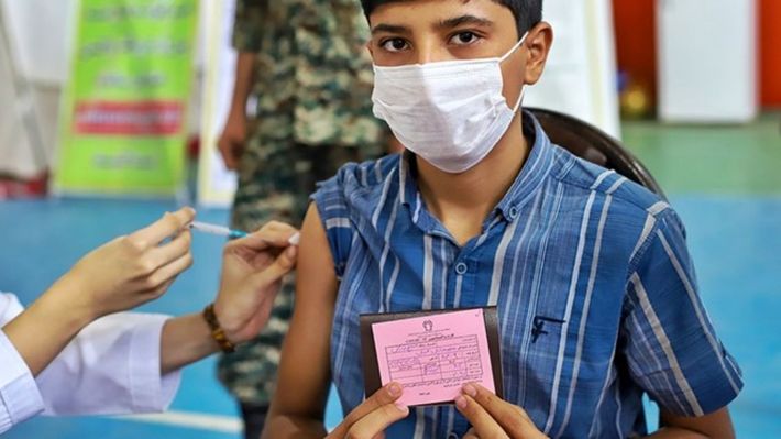 ۹۹ درصد دانش آموزان کرمانی واکسن کرونا را دریافت کرده اند