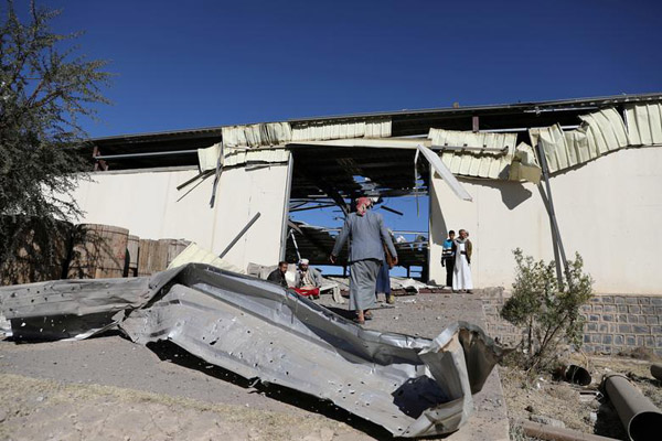 فاجعه در تصادف تریلی حامل مهاجران / وضعیت اسف بار مردم این جزیره ( گزارش تصویری) فاجعه در تصادف تریلی حامل مهاجران / وضعیت اسف بار مردم این جزیره ( گزارش تصویری)