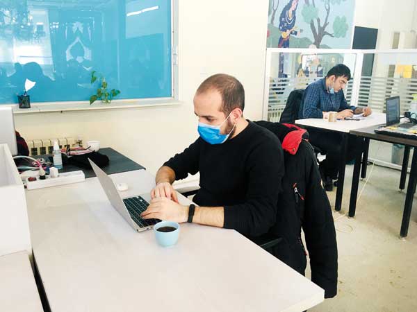 هم‌افزایی در فضـای اشتراکی کسب‌ و کار