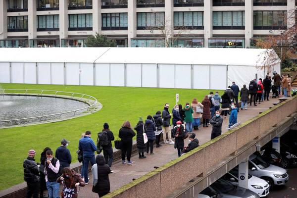 یخچال روی درخت / شکار و شکارچی بر فراز آسمان (گزارش تصویری)