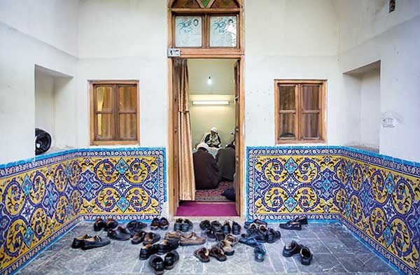 چشم تو را مباحثه میکردیم (گزارش تصویری) چشم تو را مباحثه میکردیم (گزارش تصویری)