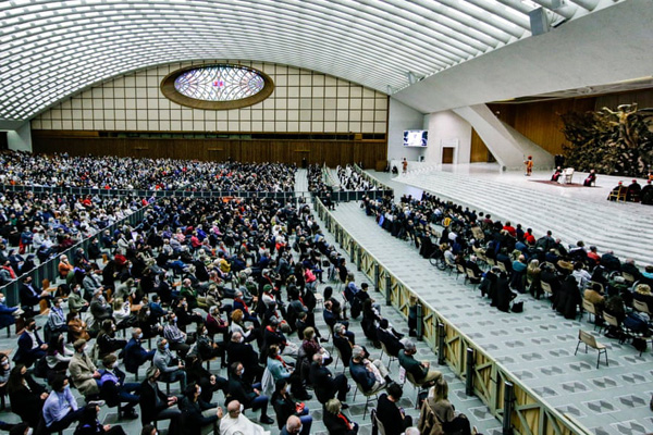 غم دیپورت شدن / یک پدیده نادر در آسمان (گزارش تصویری)