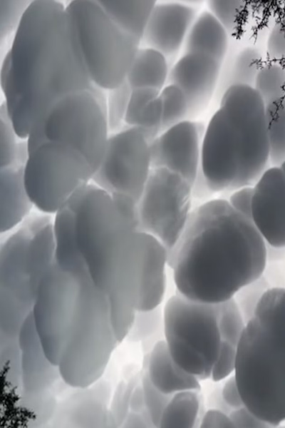 غم دیپورت شدن / یک پدیده نادر در آسمان (گزارش تصویری)