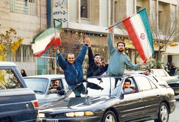 روزی که استرالیـا را فتح کردیم (+گزارش تصویری) روزی که استرالیـا را فتح کردیم (+گزارش تصویری)