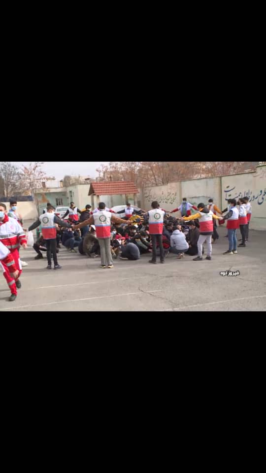 مانور زلزله و ایمنی در مدارس شهرستان فیروزکوه اجرا شد