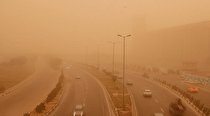 آسمان استان یزد در سیطره ریزگردها / هوای استان در شرایط ناسالم قرار گرفت