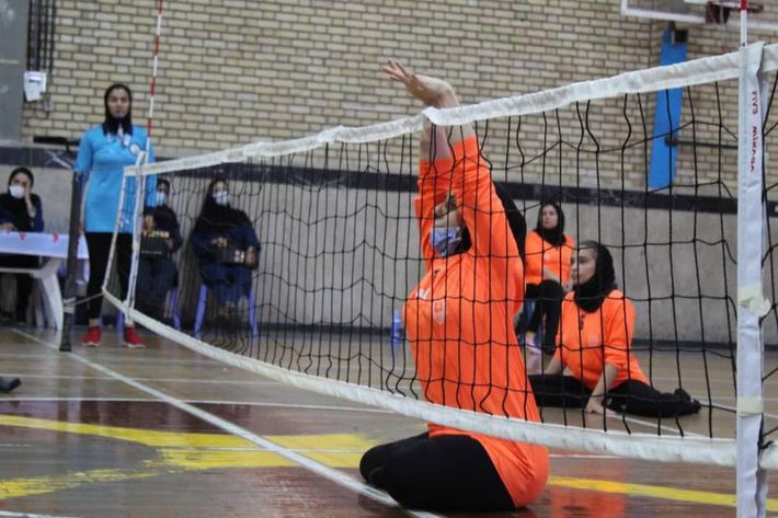 رییس هیات ورزش‌های جانبازان و معلولان خراسان رضوی گفت: پنج بانوی ورزشکار از این استان به اردوی تیم ملی والیبال نشسته بانوان دعوت شدند.