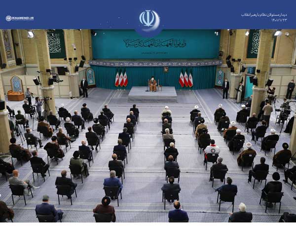 دیدار مسئولان نظام با رهبر انقلاب (+عکس) دیدار مسئولان نظام با رهبر انقلاب (+عکس)