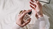 ببینید | چرا از بوی عطر سرمان درد می‌گیرد؟
