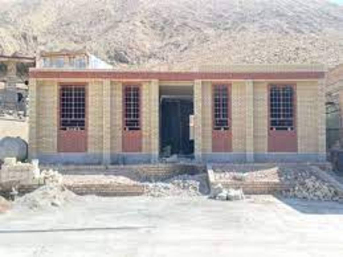 ساخت شش مدرسه دو کلاسه در مناطق محروم و کم برخوردار هرمزگان آغاز شده است.