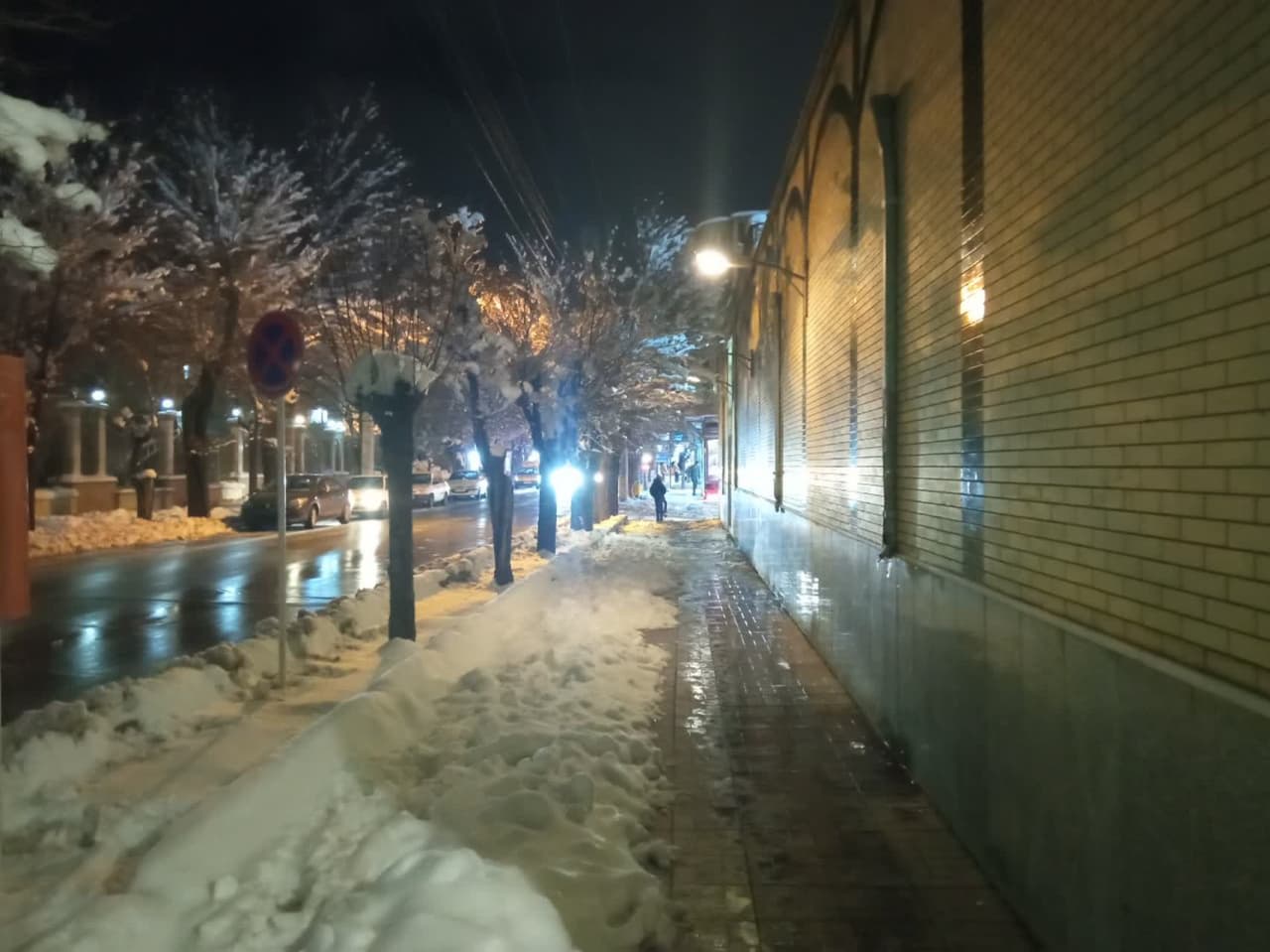 مسجد حاج کرامت نگینی زیبا و در خشان در شهرستان بروجن مسجد حاج کرامت نگینی زیبا و در خشان در شهرستان بروجن