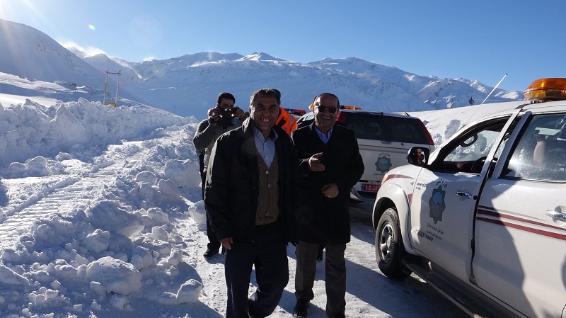 استان چهار محال و بختیاری بدلیل بارش مداوم برف و سرمای شدید یخ زد استان چهار محال و بختیاری بدلیل بارش مداوم برف و سرمای شدید یخ زد