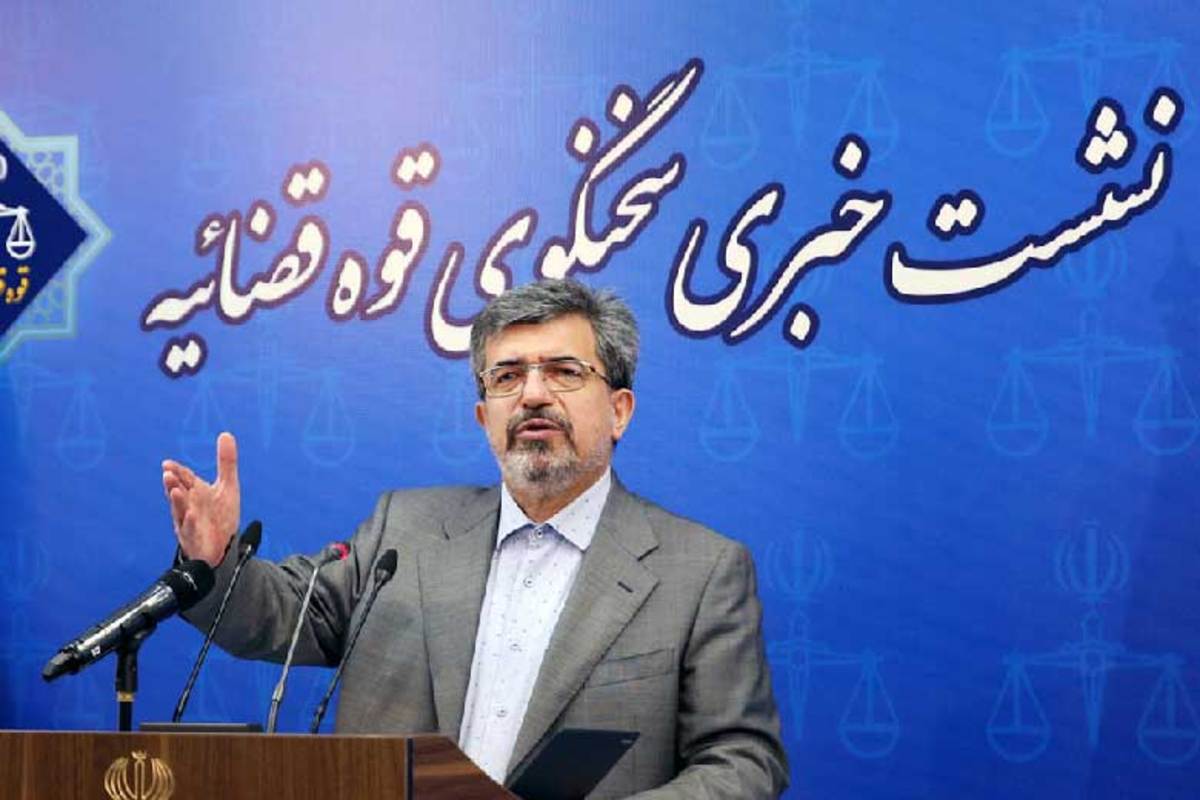 تکذیب بازداشت یکی از وزرای دولت روحانی در پرونده اکبری | پرونده آزار و اذیت ۱۵ نوجوان در مشهد در مرحله تحقیقات است