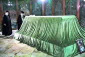 گزارش تصویری | حضور رهبر انقلاب در مرقد مطهر امام راحل و گلزار شهدای بهشت زهرا