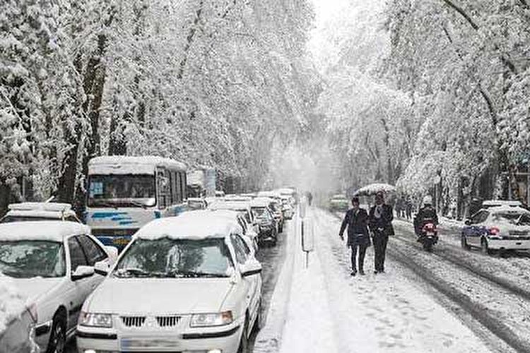 بارش برف و باران در پایتخت | خطر ریزش بهمن و کولاک برف در ارتفاعات