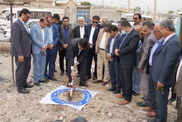 آغاز عملیات اجرایی ۱۴ پروژه عمرانی شهرداری برازجان در دهه مبارک فجر