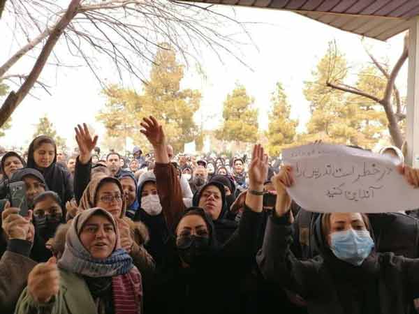 معمای مسمومیت دانش آموزان | سریال مسمومیت ادامه دارد | آیا پای بیماریهای سایکوسوماتیک در میان است؟ معمای مسمومیت دانش آموزان | سریال مسمومیت ادامه دارد | آیا پای بیماریهای سایکوسوماتیک در میان است؟