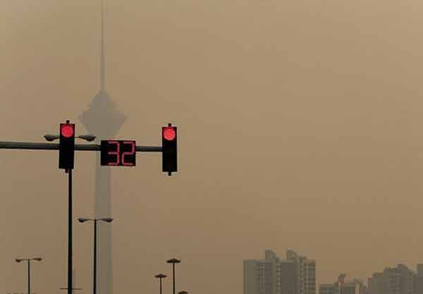 تعطیلی به دلیل آ‌لودگی‌هوا خاطره می‌شود؟ | بازی مرگبار با شاخص‌های آلودگی هوا