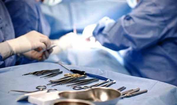 داروهای بیمارستانی نایاب‌تر می‌شود| نقدینگی دارو مختل شد | افزایش تخلف در مراکز درمانی