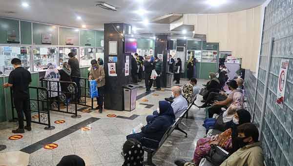 داروهای بیمارستانی نایاب‌تر می‌شود| نقدینگی دارو مختل شد | افزایش تخلف در مراکز درمانی