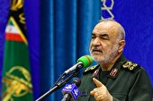 هر چه دشمن بر فشار خود بیفزاید مردم ایران قوی‌تر ظاهر می‌شوند