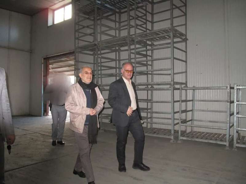 ذخیره و توزیع 450 تن میوه شب عید در نوروز 1402 ذخیره و توزیع 450 تن میوه شب عید در نوروز 1402