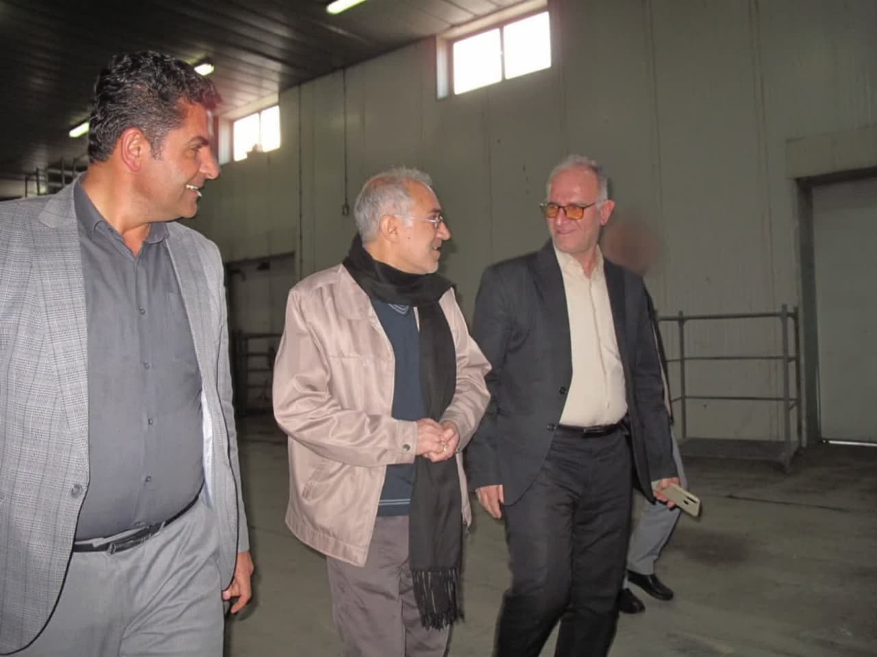 ذخیره و توزیع 450 تن میوه شب عید در نوروز 1402 ذخیره و توزیع 450 تن میوه شب عید در نوروز 1402