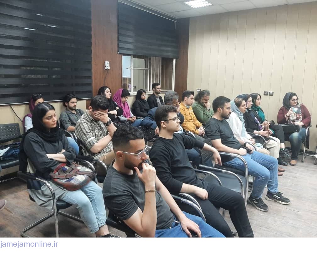 مراسم معرفی و امضای کتاب خرابات نشین‌ها