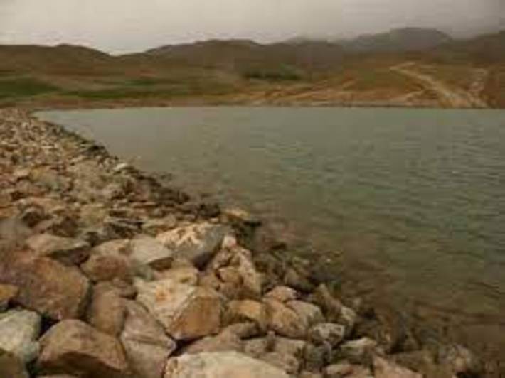 آبگیری بند خاکی بید شهرستان جوین