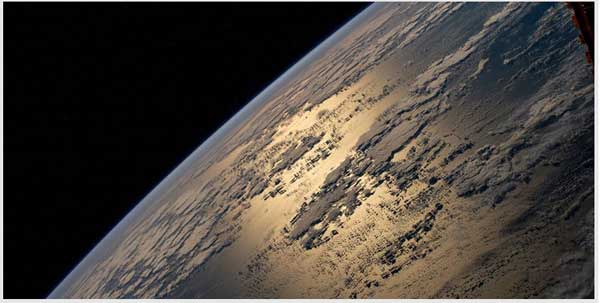 خورشید بر فراز اقیانوس اطلس+عکس خورشید بر فراز اقیانوس اطلس+عکس