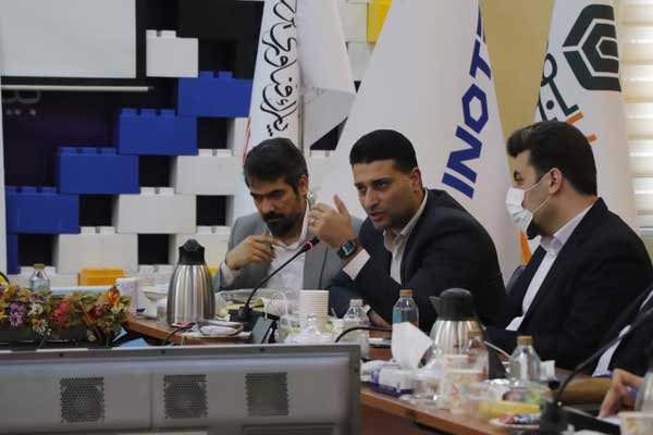 ریورس پیچ صنایع معدنی با امضاء یک تفاهم نامه در اینوتکس 2022 برگزار شد +عکس ریورس پیچ صنایع معدنی با امضاء یک تفاهم نامه در اینوتکس 2022 برگزار شد +عکس