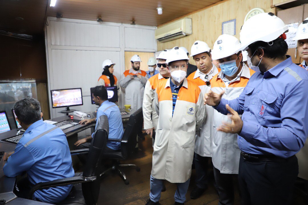 نگاه ویژه به ظرفیت صادرات محصولات کیفی گروه ملی متناسب با نیاز بازارهای بین المللی آسیا و اروپا نگاه ویژه به ظرفیت صادرات محصولات کیفی گروه ملی متناسب با نیاز بازارهای بین المللی آسیا و اروپا