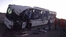 اتوبوس کارگران معدن چادرملو در یزد دچار سانحه شد