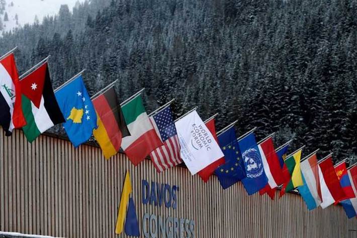 برگزاری سالانه اجلاس داووس در کشور سوئیس، فرصتی برای کشورها و تئوریسین‌های اقتصادی مطرح جهان است تا ایده‌های خود را در قبال عبور از بحران‌های مشترک بین‌المللی و تقویت شاخصه رشد اقتصادی کشورها ارائه دهند.