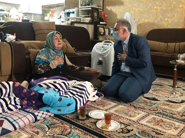 اجرای طرح سپاس، دیدار از خانواده های معظم شهدا و ایثارگران در شهرستان فیروزکوه
