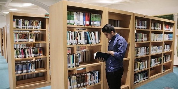 سرپرست اداره کل کتابخانه‌های عمومی استان زنجان گفت: به زودی تمام روستاهای بالای 2 هزار و 500 نفر جمعیت نیز از نعمت کتابخانه برخوردار می‌شوند.
