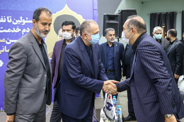 امضای بزرگترین تفاهمنامه ایجاد اشتغال در کشور بین ستاد اجرایی فرمان امام و ۸ بانک | ایجاد ۴۰۰ هزارشغل تا پایان سال امضای بزرگترین تفاهمنامه ایجاد اشتغال در کشور بین ستاد اجرایی فرمان امام و ۸ بانک | ایجاد ۴۰۰ هزارشغل تا پایان سال