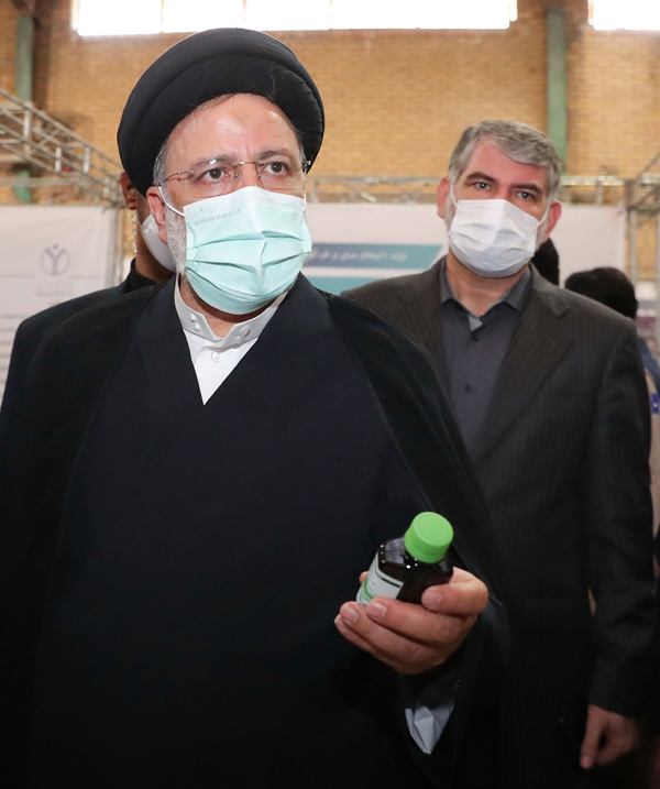 دستور ویژه رئیس جمهور به دستگاههای اجرایی برای استفاده از محصولات دانش بنیان دستور ویژه رئیس جمهور به دستگاههای اجرایی برای استفاده از محصولات دانش بنیان