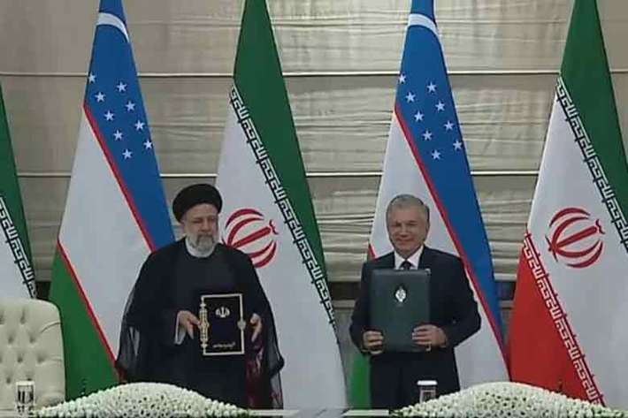 در نشست مشترک هیات‌های عالی‌رتبه ایران و ازبکستان، 17 سند همکاری با حضور مقامات و روسای جمهور دو کشور امضا و تبادل شد.