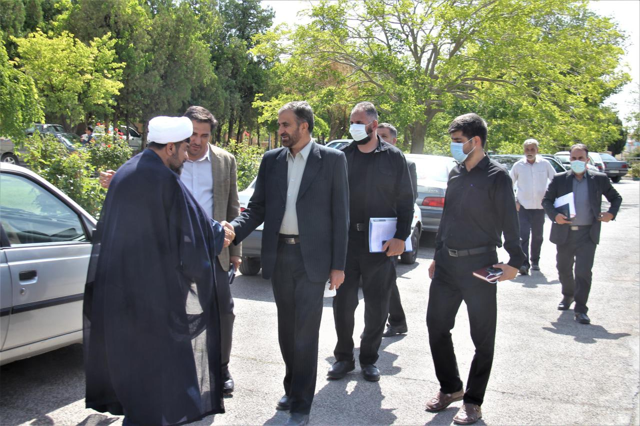 منتقد و مطالبه گر دیروز امروز خادم مردم و سربازی پر تلاش در رکاب دولتمردان استانی منتقد و مطالبه گر دیروز امروز خادم مردم و سربازی پر تلاش در رکاب دولتمردان استانی