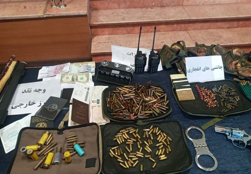 دستگیری ۷۳۹ اغتشاشگر در گیلان/ کشف انواع سلاح گرم و سرد از آشوبگران +عکس دستگیری ۷۳۹ اغتشاشگر در گیلان/ کشف انواع سلاح گرم و سرد از آشوبگران +عکس