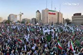 گزارش تصویری | جشن بزرگ رسول مهربانی و لبخند در میدان ولیعصر (عج)