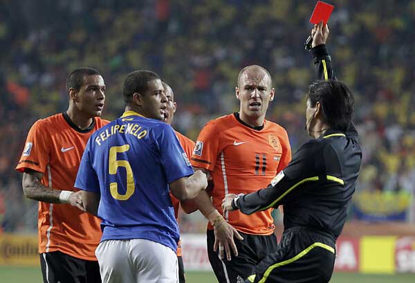 عکس | انتقام لالههای نارنجی از متفاوتترین برزیللِ تاریخ عکس | انتقام لالههای نارنجی از متفاوتترین برزیللِ تاریخ