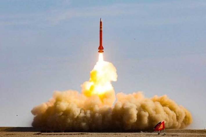 وزارت دفاع با رونمایی از نسل جدید موشک پدافندی صیاد با نام صیاد ۴B برد سامانه باور 373 را به بیش از 300 کیلومتر ارتقا داد.